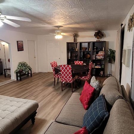 לאס וגאס Vacation Home 3.5 Mi To Strip/Dt/Outlt Up To 8 Gst מראה חיצוני תמונה