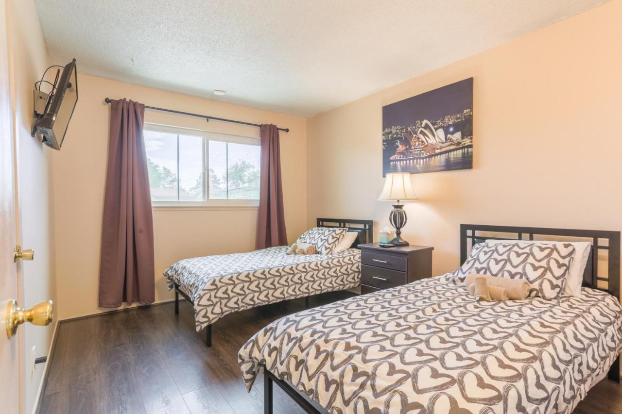 לאס וגאס Vacation Home 3.5 Mi To Strip/Dt/Outlt Up To 8 Gst מראה חיצוני תמונה