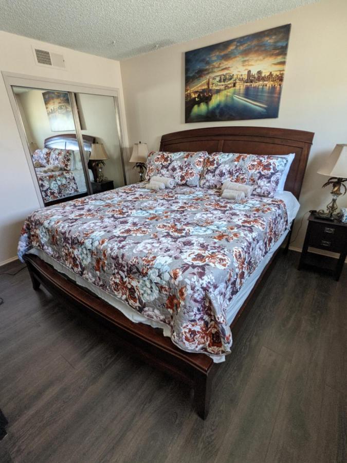 לאס וגאס Vacation Home 3.5 Mi To Strip/Dt/Outlt Up To 8 Gst מראה חיצוני תמונה