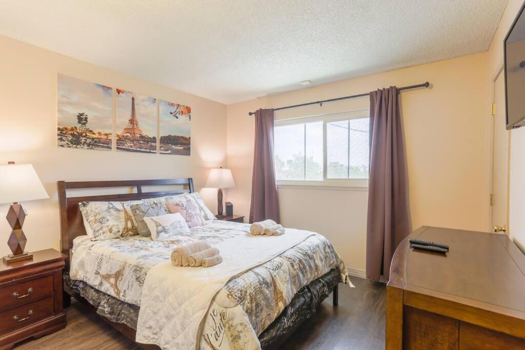 לאס וגאס Vacation Home 3.5 Mi To Strip/Dt/Outlt Up To 8 Gst מראה חיצוני תמונה
